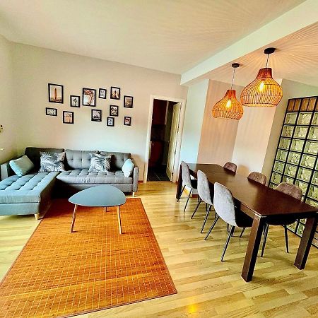 Seahomes Vacations, Fenals Beach&Chic, Pk, Top Apartment Full Equipped 滨海略雷特 外观 照片