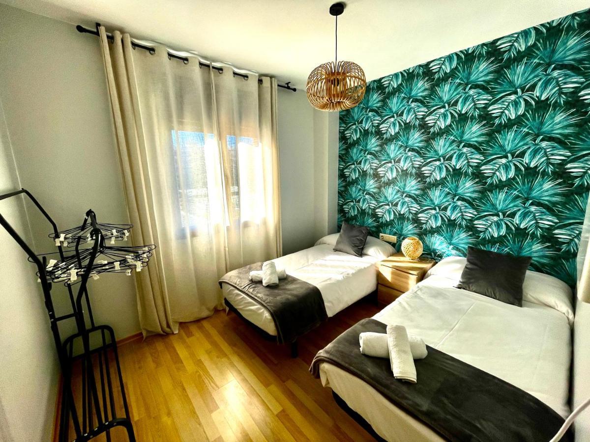 Seahomes Vacations, Fenals Beach&Chic, Pk, Top Apartment Full Equipped 滨海略雷特 外观 照片