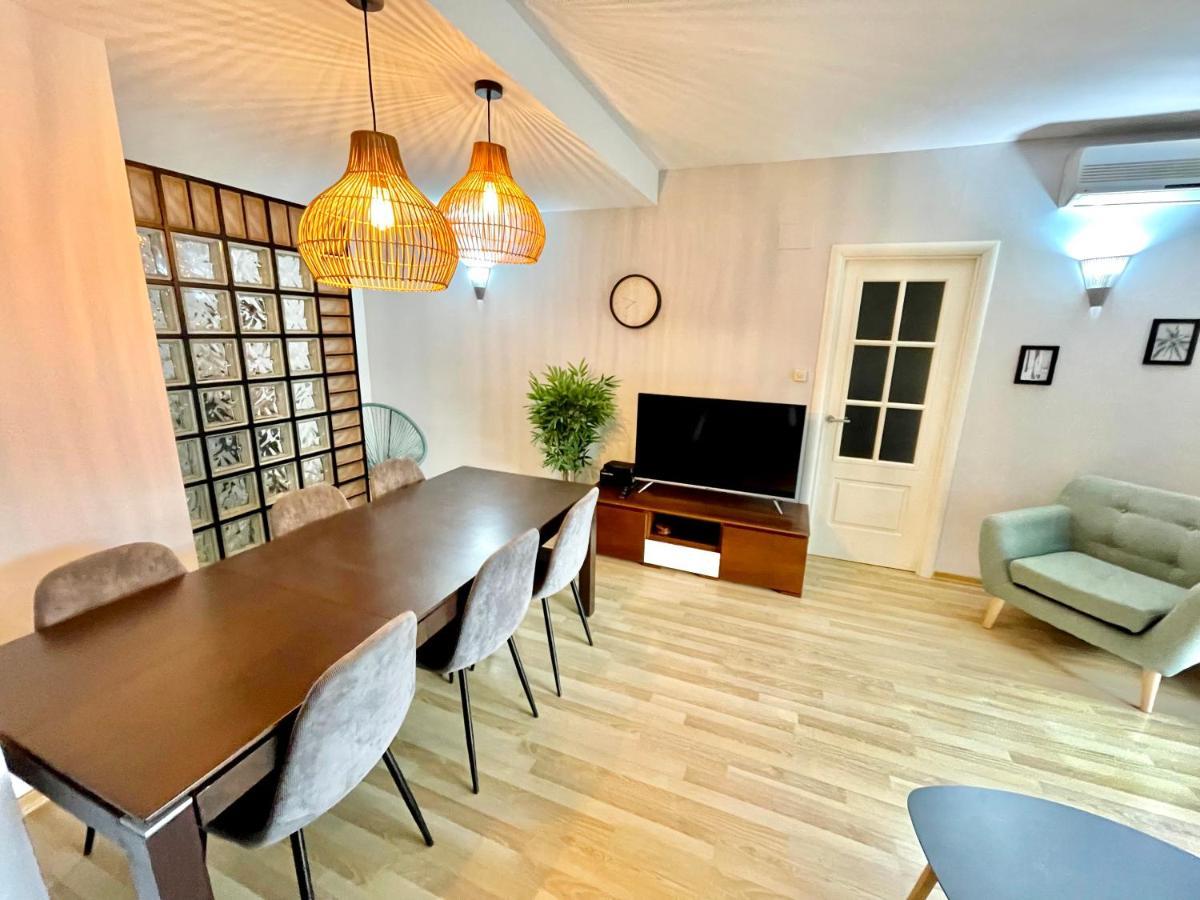 Seahomes Vacations, Fenals Beach&Chic, Pk, Top Apartment Full Equipped 滨海略雷特 外观 照片