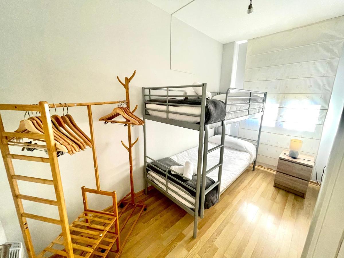 Seahomes Vacations, Fenals Beach&Chic, Pk, Top Apartment Full Equipped 滨海略雷特 外观 照片